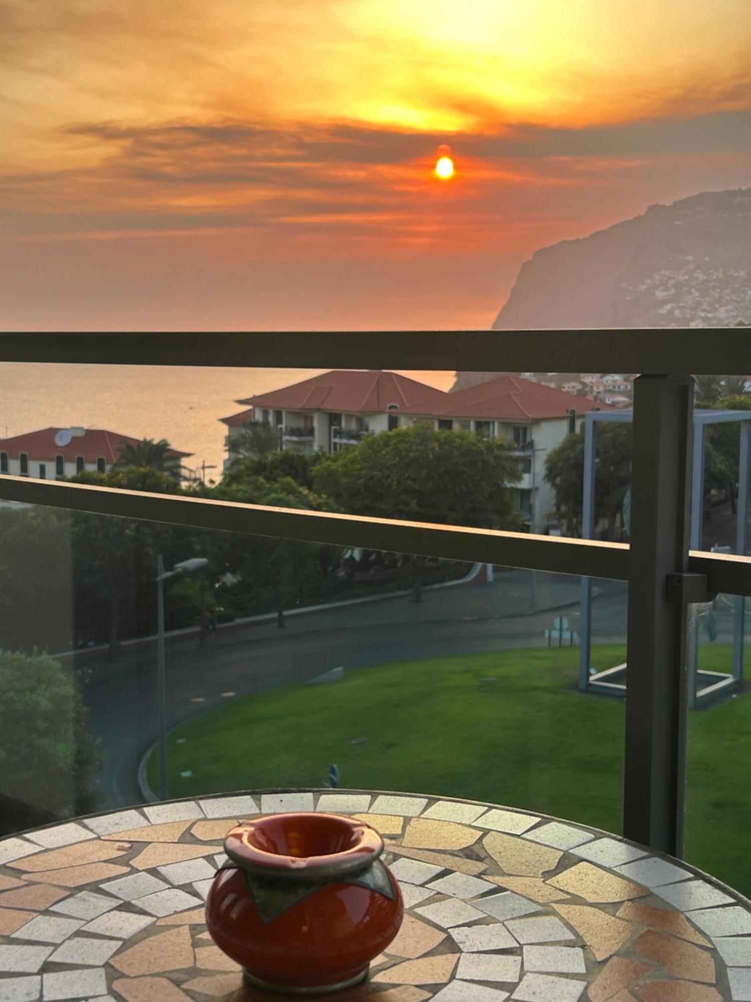 Cozy T2 With Ocean View Apartment Funchal  Exterior foto